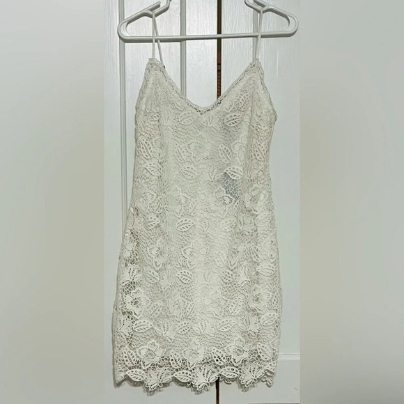 RAG & BONE Aleah Crochet V Neck Mini Dress - Picture 6 of 9